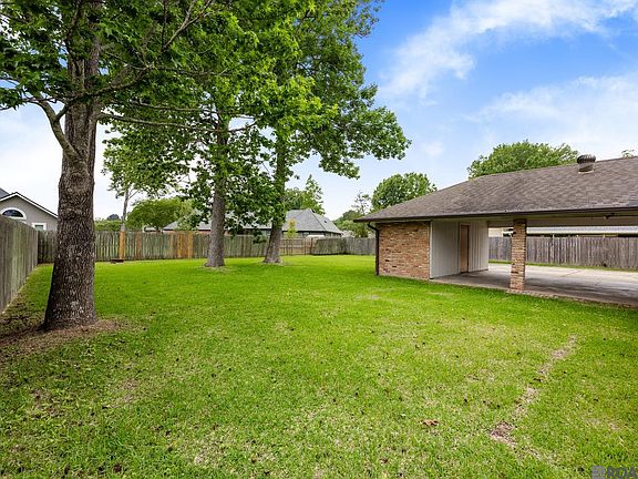 4th image of 13848 Cypress Ridge Ave