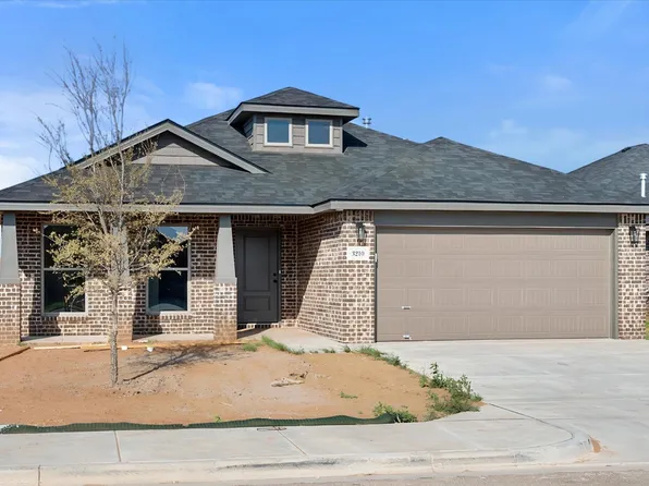 3210 Harvest Ave, Wolfforth, TX 79382