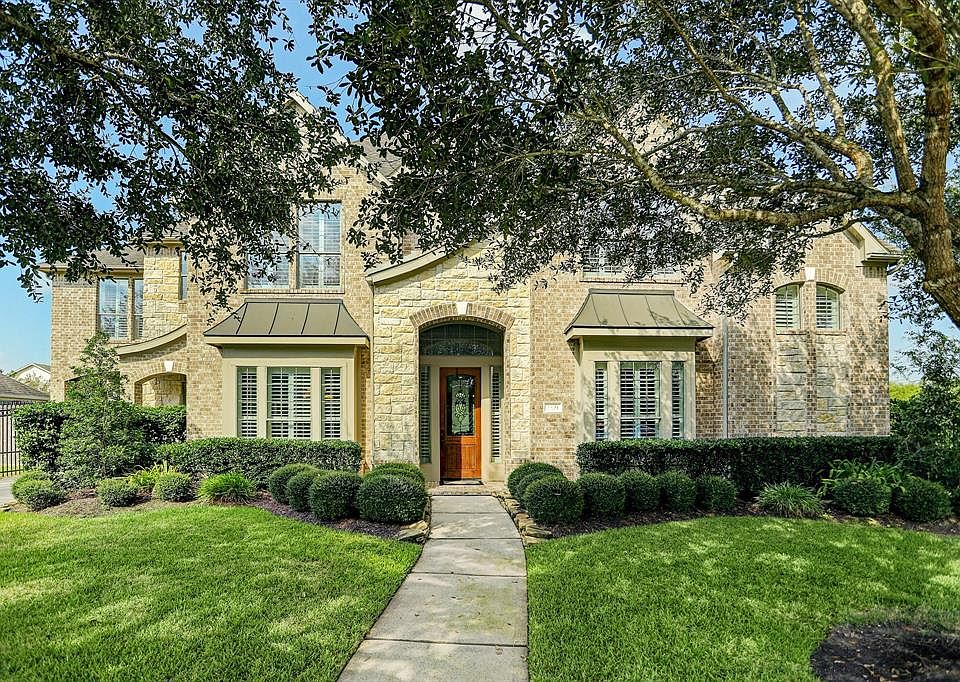 1st image of 2521 Mountain Falls Ct