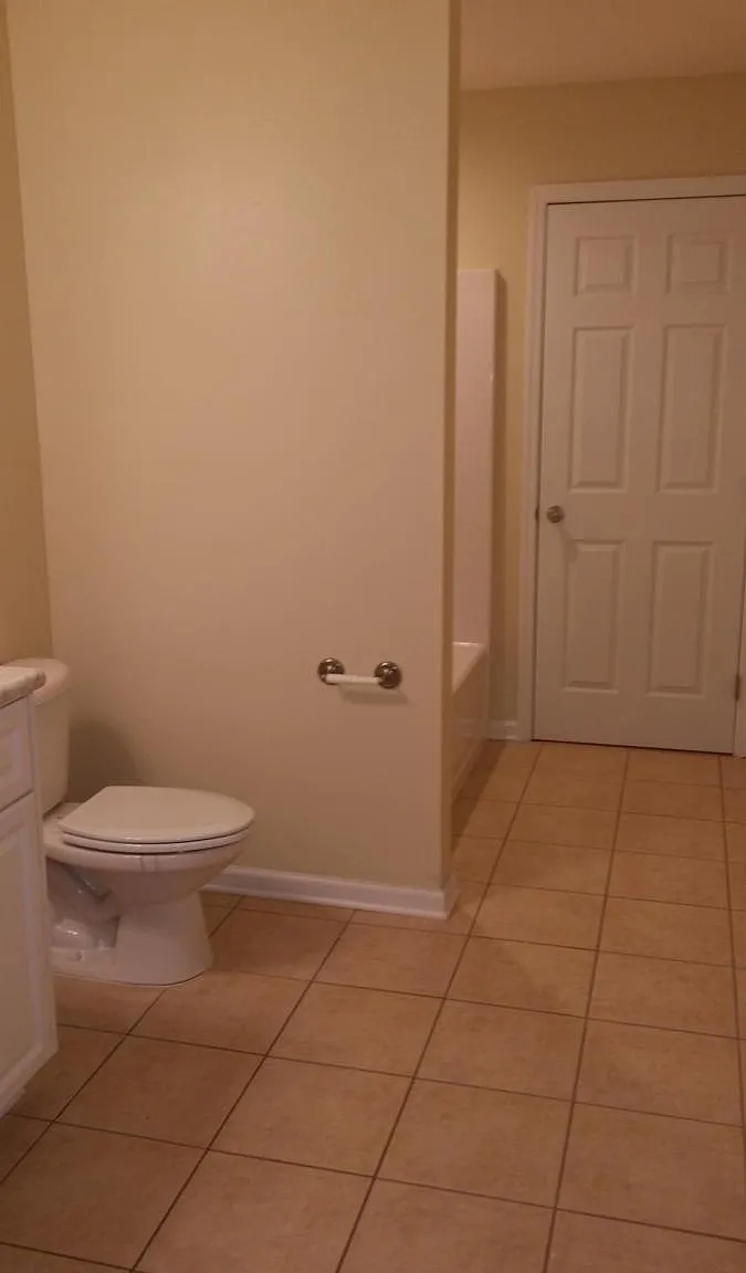 3 bed, 1720 sqft, $1,650 — Photo 3