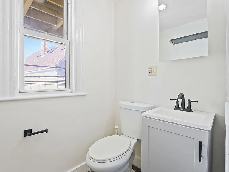 30 Tuttle St #2 — Photo 13