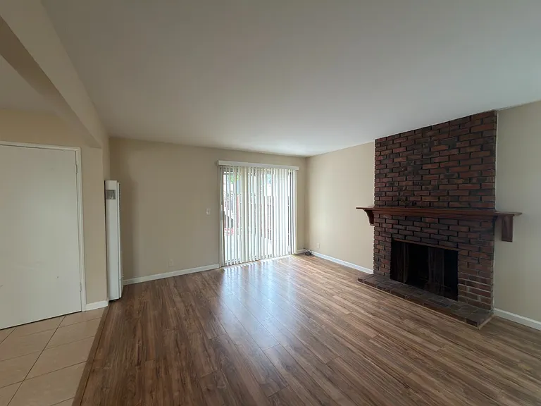 3530 Alden Way #1 — Photo 9