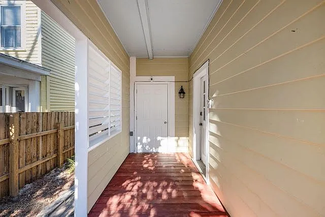 723 Pollock St — Photo 23