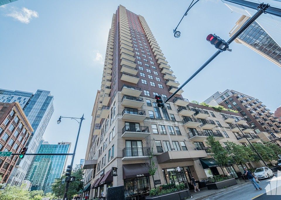 1st image of 41 E 8th St APT 1407B