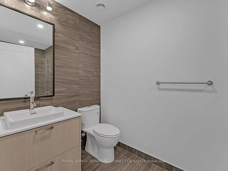280 Howland Ave #303 — Photo 16