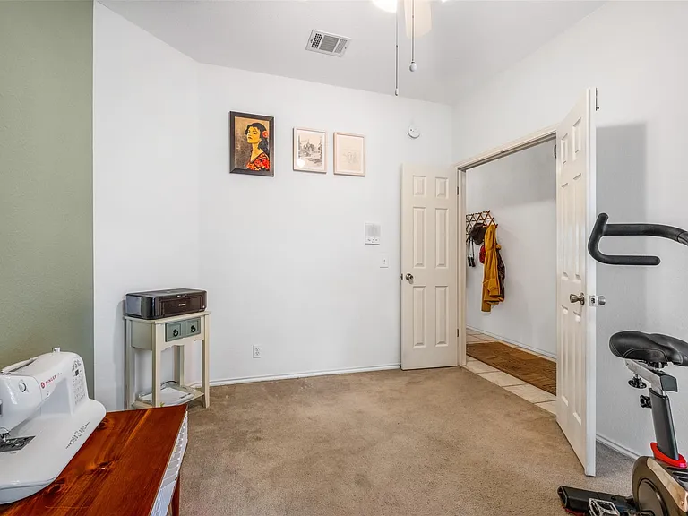 16853 Tortoise St — Photo 4