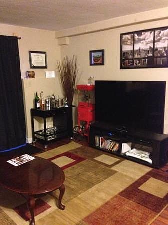 2nd image of 200 Manville Hill Rd APT 1