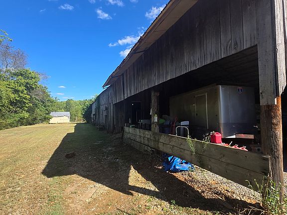 4th image of 5977 Old Highway 431