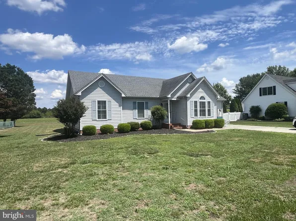 204 N 10th St, Delmar, DE 19940