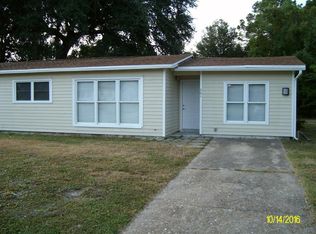 301 Newcastle Dr, Fort Walton Beach, FL 32547