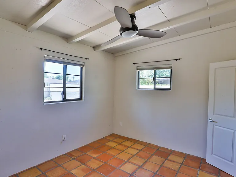 4243 E Campbell Ave — Photo 9