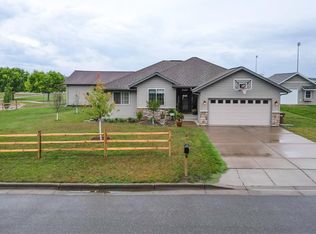 811 8th Ave, Bloomer, WI 54724
