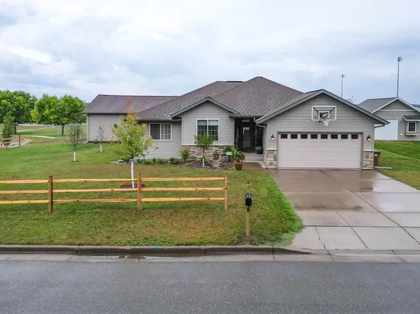811 8th Avenue, Bloomer, WI 54724