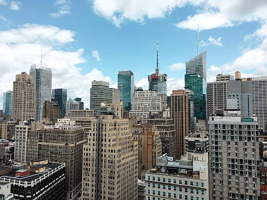 Rented by Herald Towers LLC | media 22