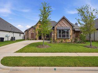 313 Bowrider Ln, Granbury, TX 76049