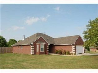 151 Tulip Trl, Edmond, OK 73025