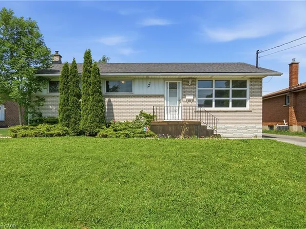 127 Wellington St, Welland, ON L3B 1B2