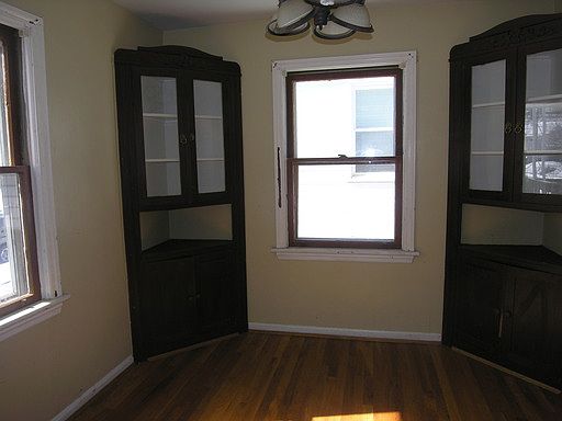 3rd image of 4708 Green Glen Ln