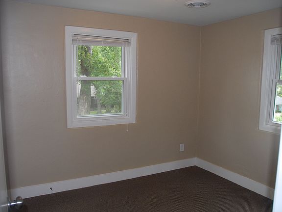 Front Bedroom 