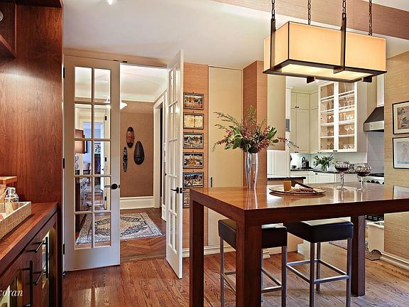 5th image of 255 W 84th St APT 9E