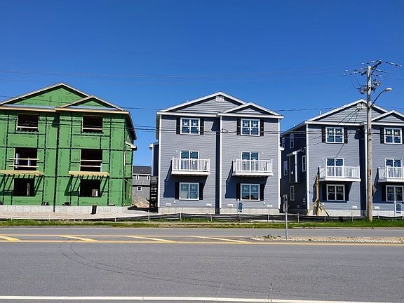 2nd image of 207 Beach Rd #C-1