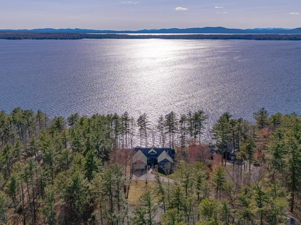 10 Cape View Drive, Windham, ME 04062