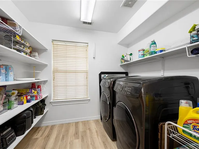 3719 Alvarado St — Photo 14