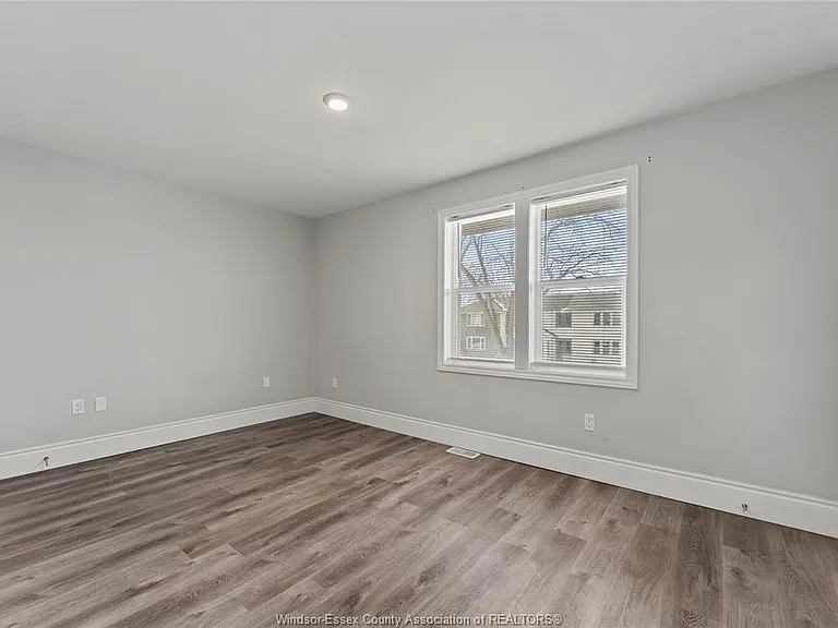 1566 Bruce Ave #UPPER — Photo 10