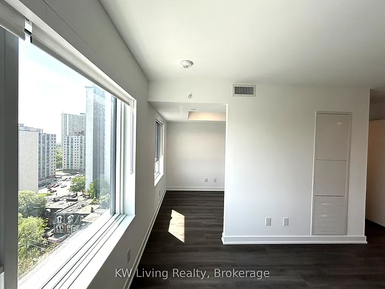 609 Sherbourne St #1209 — Photo 11