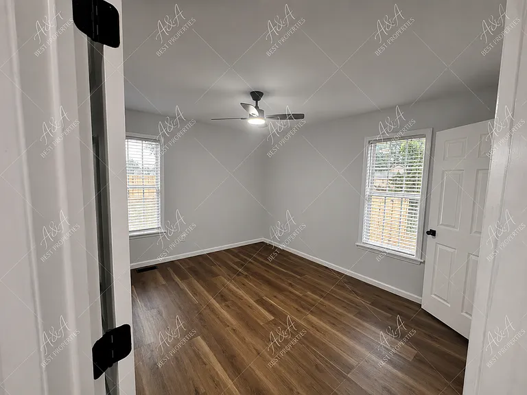 416 Flagg Rd — Photo 9