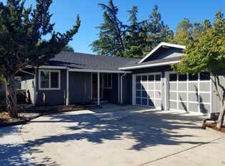 1786 Brookhurst St, Medford, OR 97504