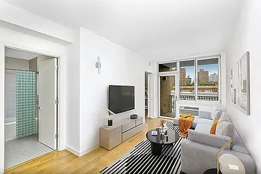 222 East 111th Street, #5F