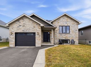 252 Eastport Dr, Cornwall, ON K6H 0H1