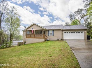 290 Shady Dr, Harriman, TN 37748