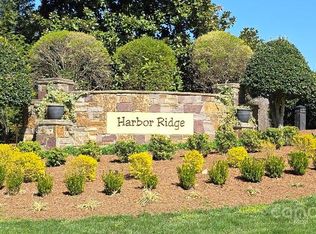 208 Ridge Top Dr, Connelly Springs, NC 28612