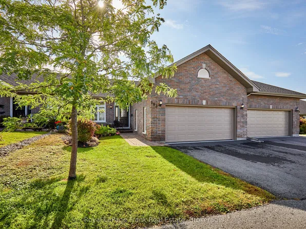 301 Carnegie Ave #183, Peterborough, ON K9L 0G1