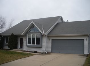 1228 Swallow Rd, Waukesha, WI 53189