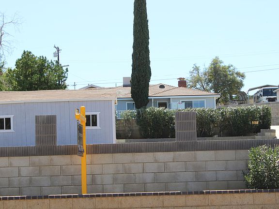 3rd image of 4726 W Avenue L14