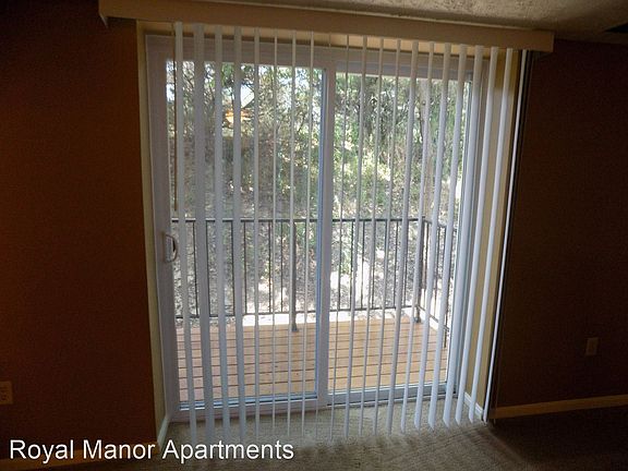4th image of 8800 Royal Manor Dr #8800-202-2