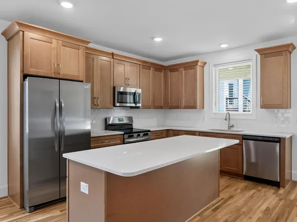 3807 Burt Dr, Raleigh, NC 27606