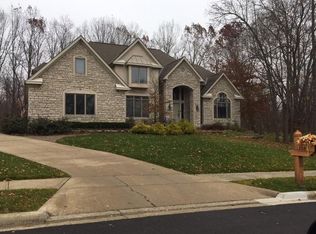 208 Aspenknoll Dr, Powell, OH