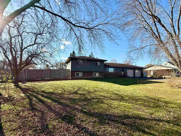 2716 E 3rd St, Superior, WI 54880