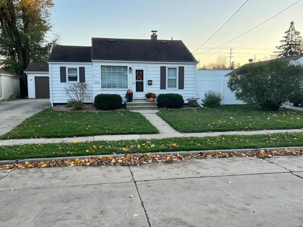 1531 E Amelia St, Appleton, WI 54911