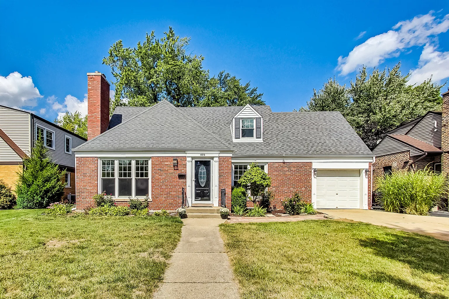 406 W Lonnquist Blvd photo 1