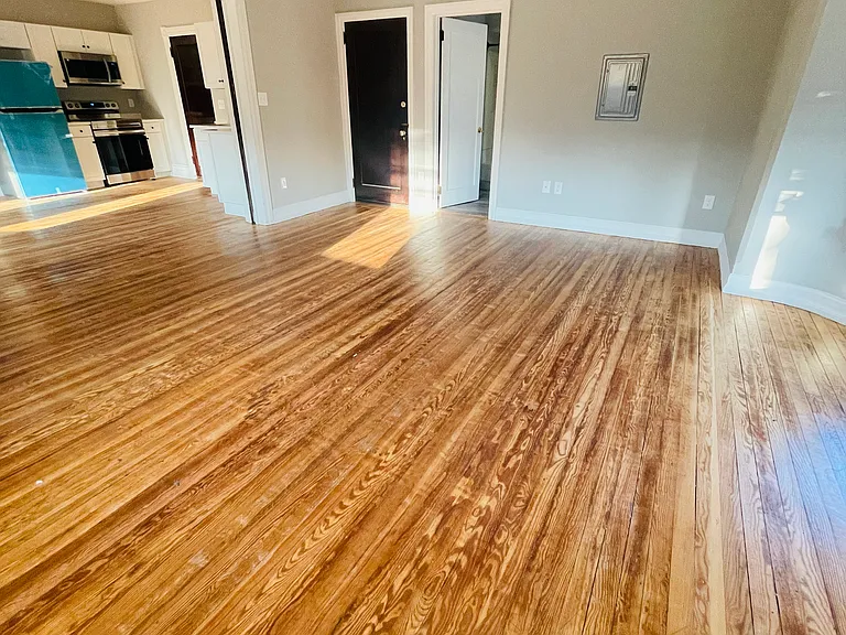110 E Main St #2A — Photo 12