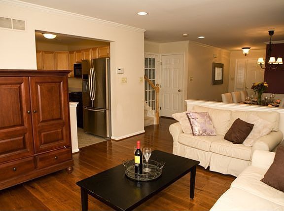 Livingroom & Diningroom