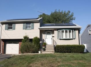 2633 Juliat Pl, Union, NJ 07083