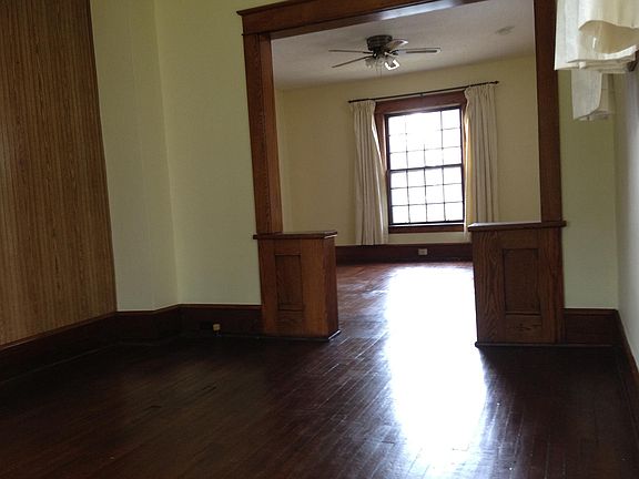 3rd image of 1011 Weschler Ave