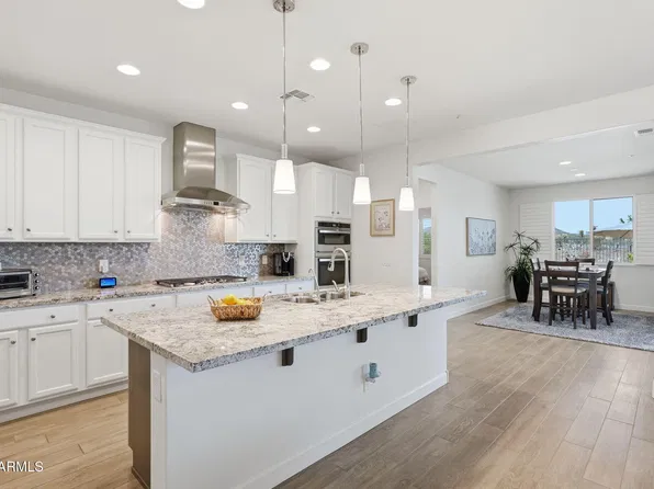 13272 W MONTANSORO Lane, Peoria, AZ 85383