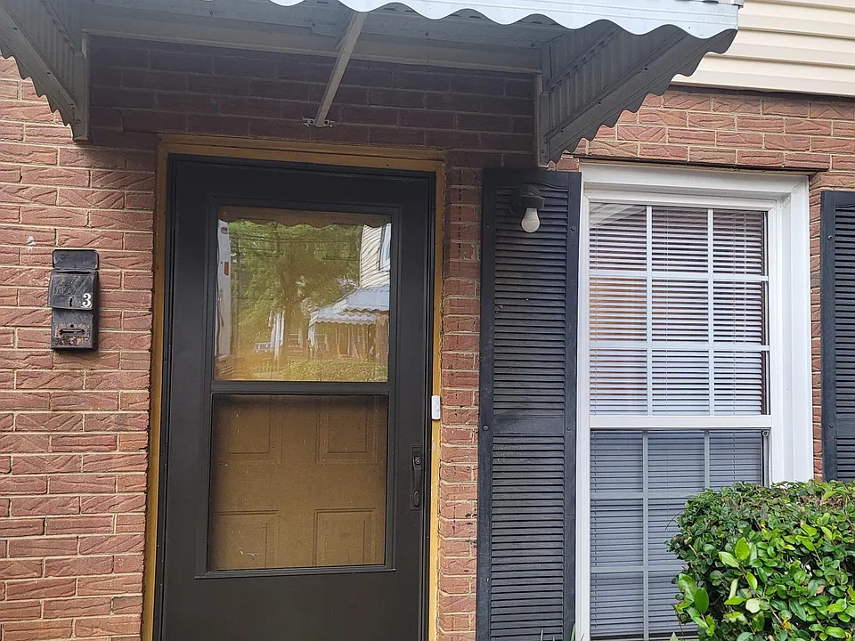 2226 Booker Ave #3